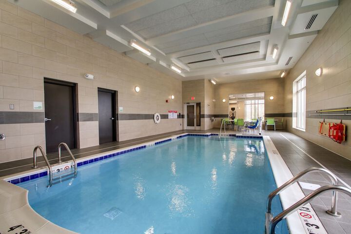 Holiday Inn & Suites Peoria at Grand Prairie by IHG
