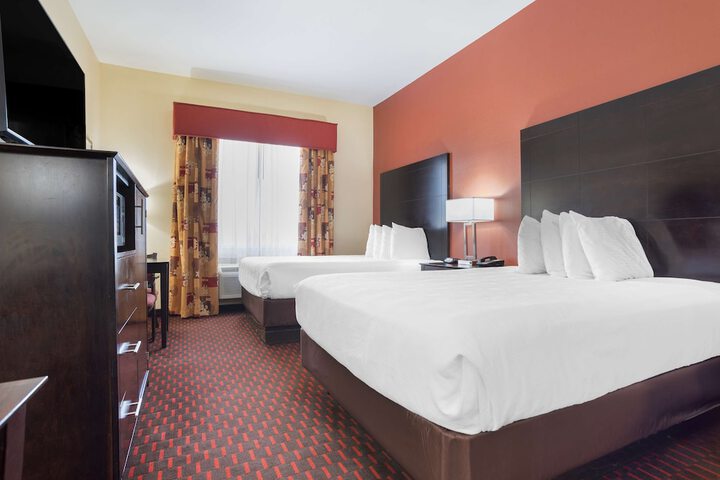 Room 31 of 37