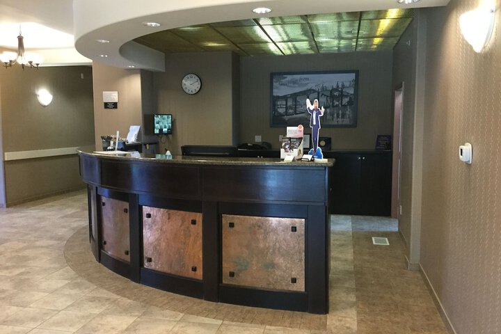 Super 8 by Wyndham Edson