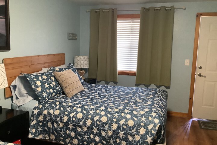 Room 76 of 200
