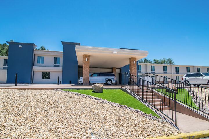 Elevate Hotel at Sierra Blanca