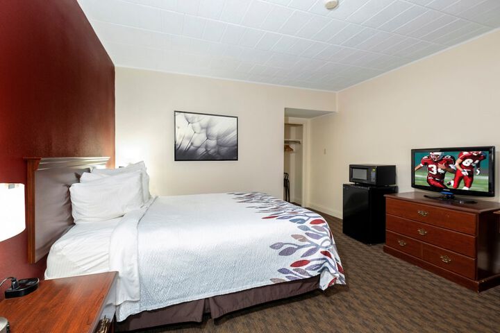 Room 16 of 50