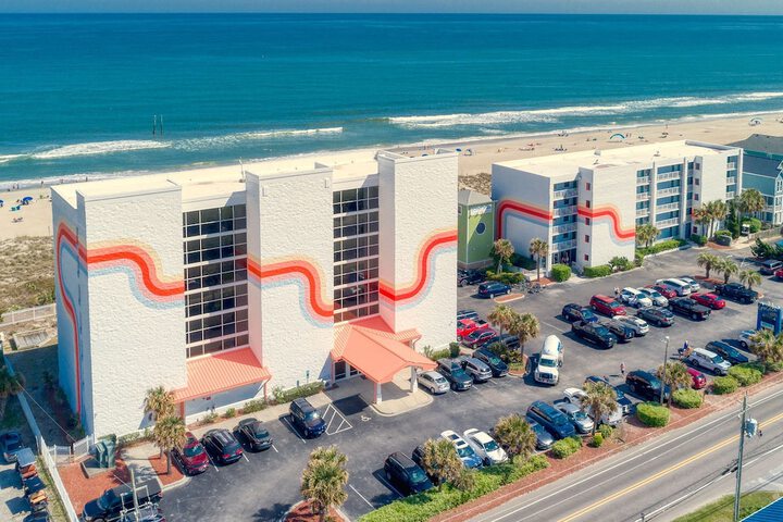 Golden Sands Carolina Beach Oceanfront Tapestry by Hilton