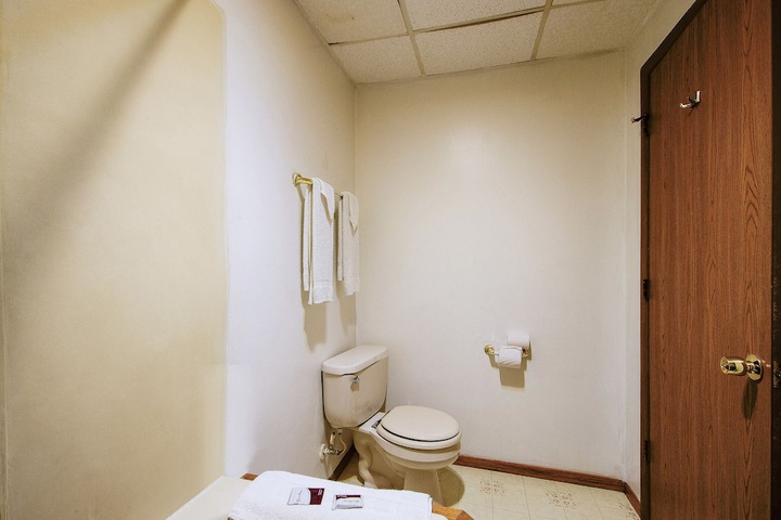 Room 18 of 41