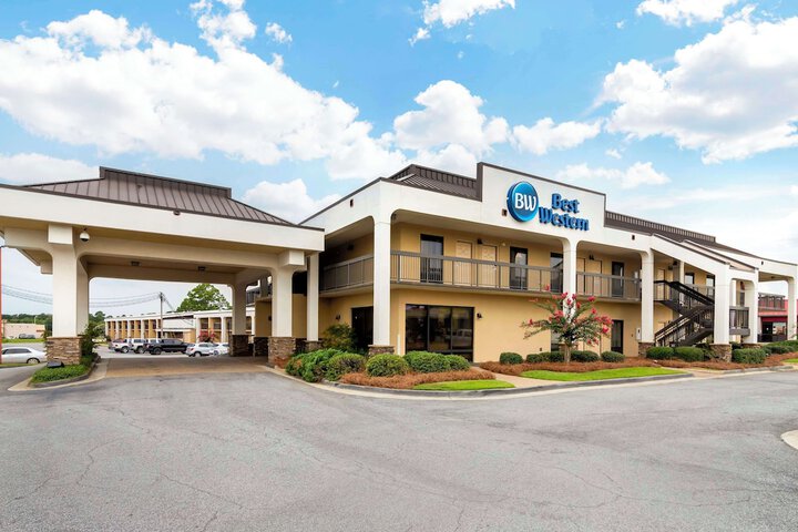Hotel 3 of 31