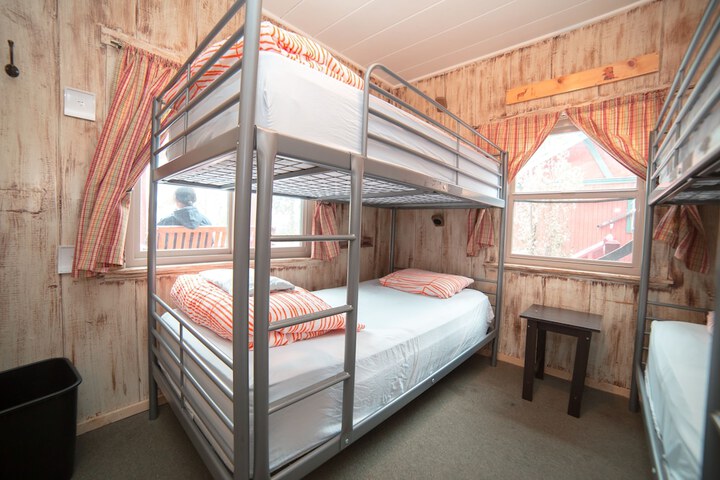 Room 36 of 70