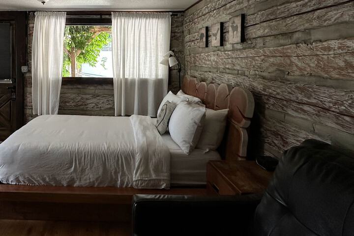 Paradise Village Hotel