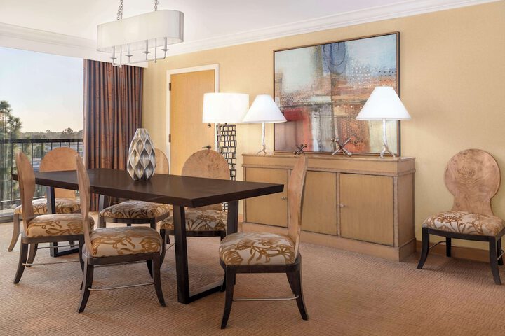 Hilton Orange County / Costa Mesa
