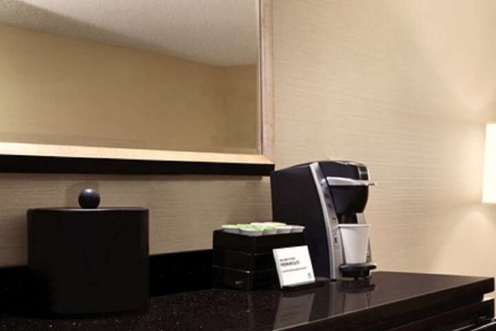 Embassy Suites by Hilton Piscataway Somerset