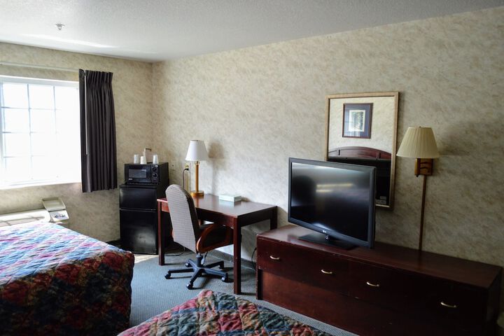 Room 48 of 63