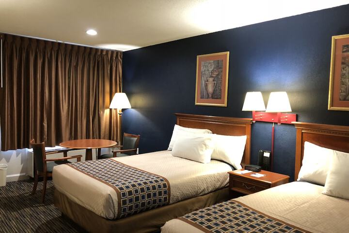 Room 22 of 35
