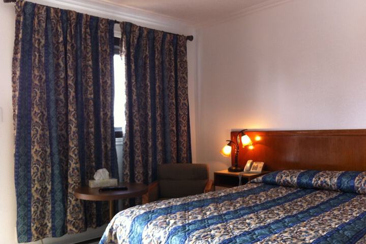 Room 12 of 23