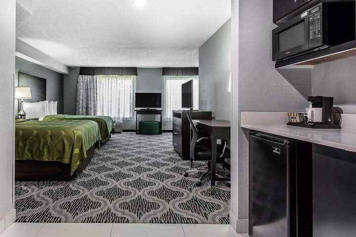 Room 29 of 45