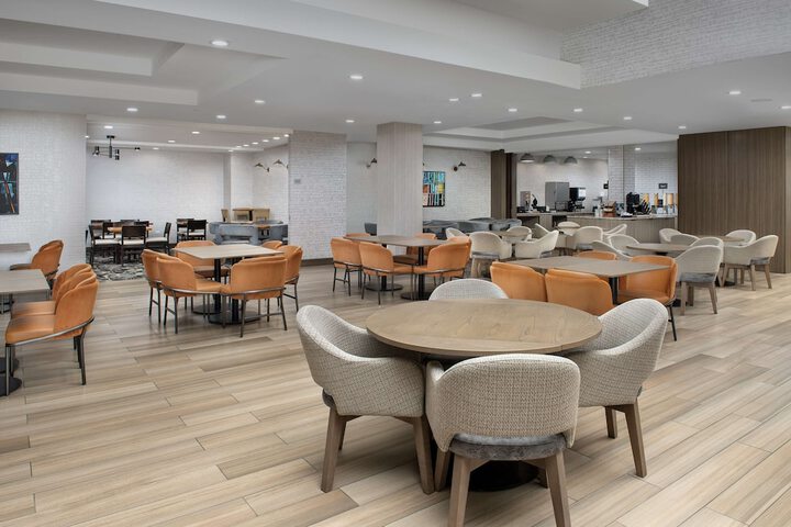 Embassy Suites Hotel Winston-Salem
