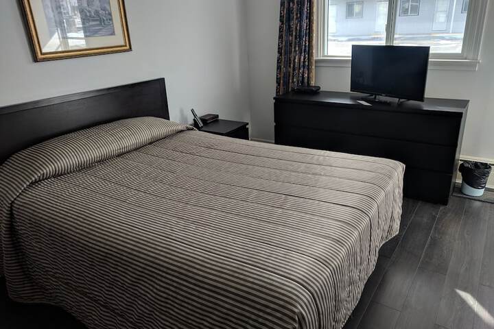 Room 17 of 23