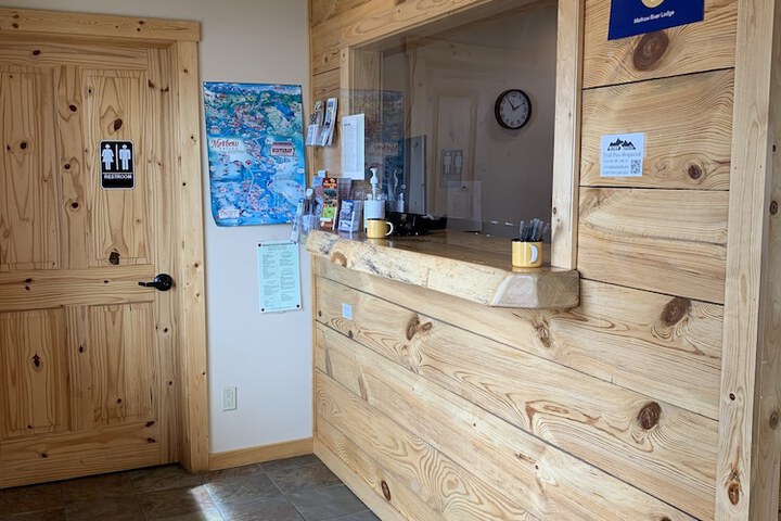 Methow River Lodge & Cabins