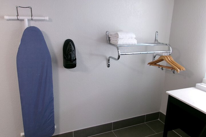 Room 72 of 89