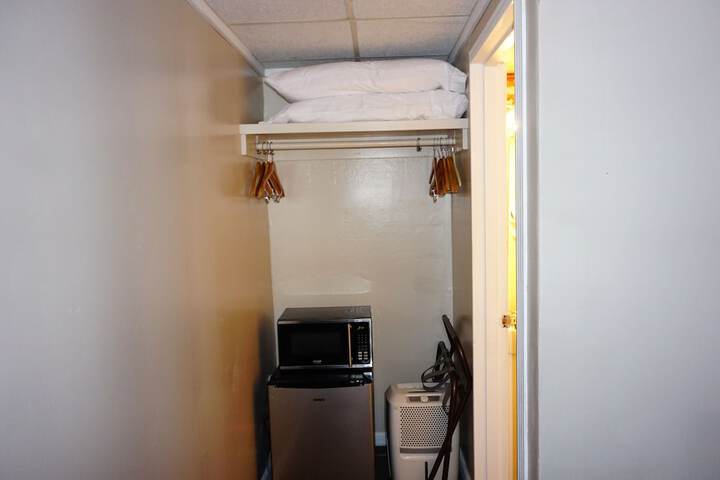 Room 26 of 48