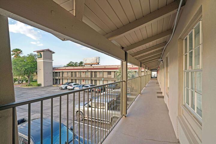 Hotel 7 of 142