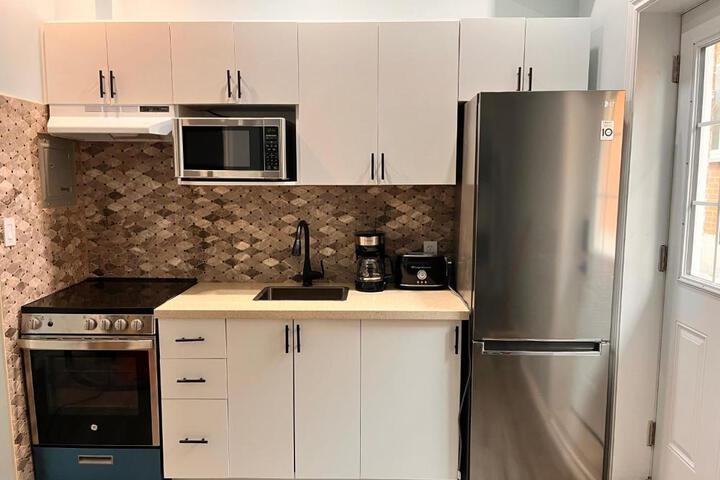 Private Apartment / Suite