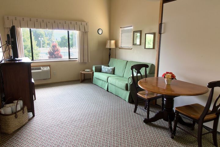 Room 15 of 30