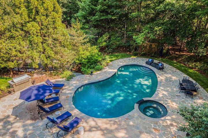 Villa Azeeka - Luxury with pool