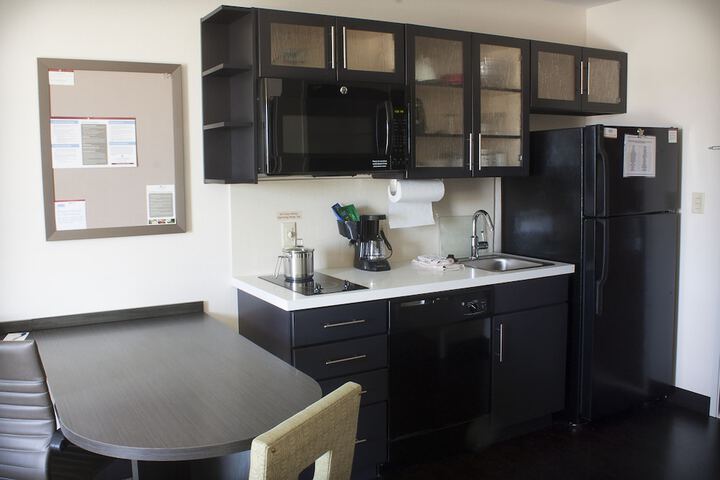 Candlewood Suites Youngstown W I-80 Niles Area by IHG