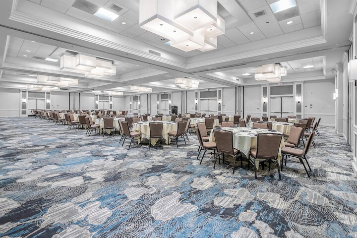 Hilton San Diego / Del Mar