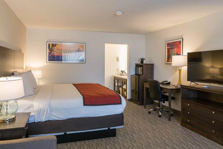 Room 21 of 44