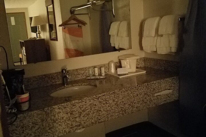 Room 18 of 35