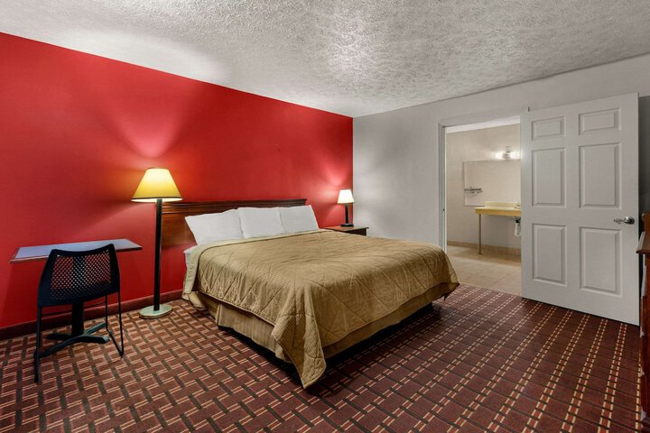 Room 30 of 31