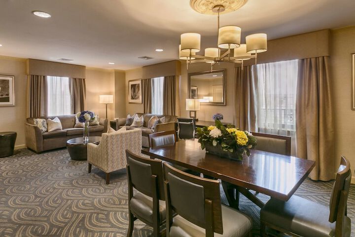 Robert Treat Hotel
