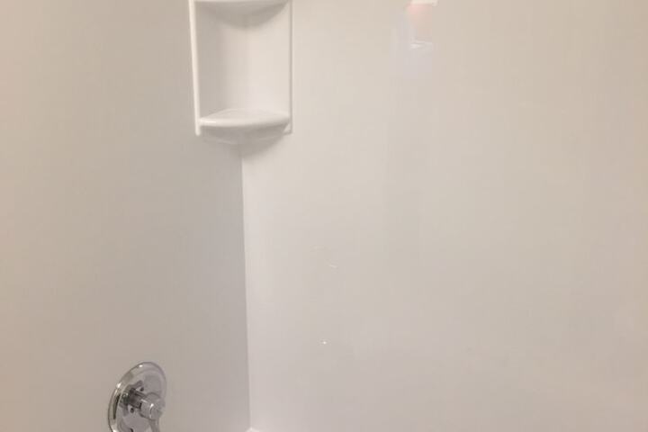 Room 17 of 37