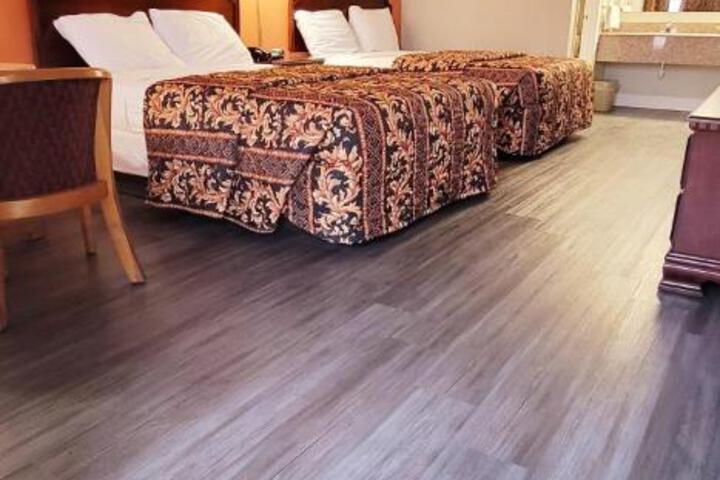 Regency Travel Inn