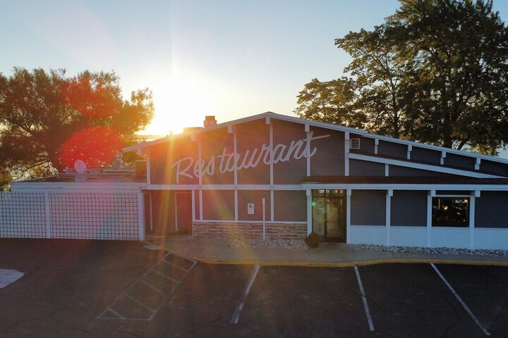 Lake Cadillac Resort