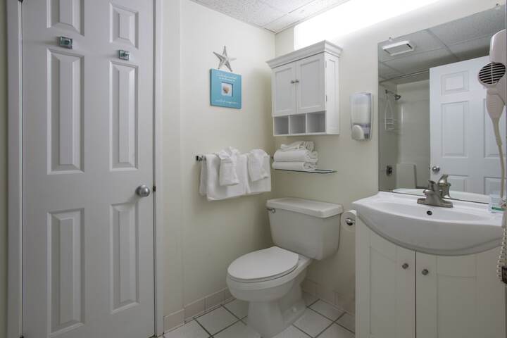 Biscayne Suites