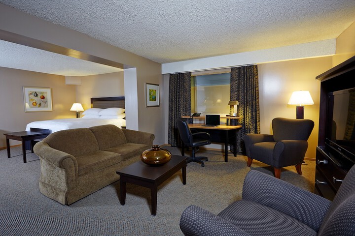 Room 10 of 26