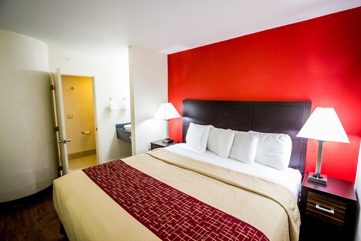 Room 16 of 16