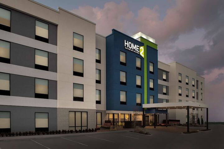 Hotel 4 of 35