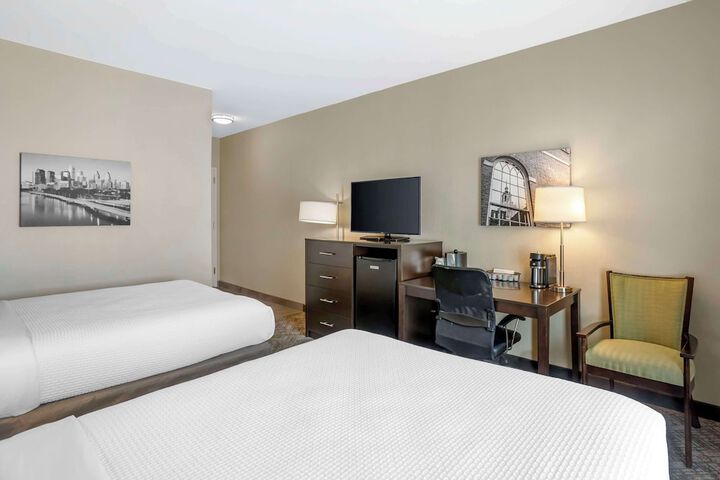Room 18 of 30