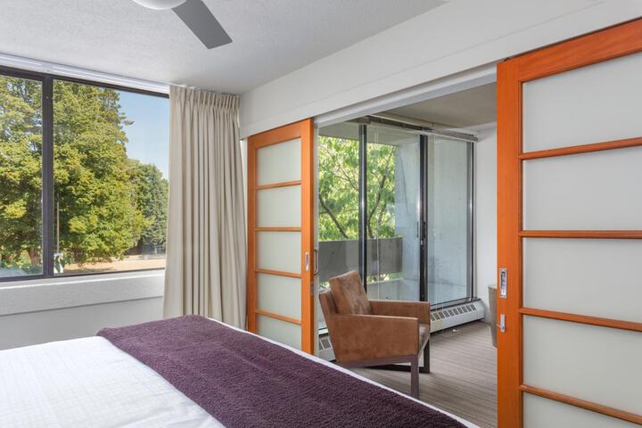 Room 15 of 26