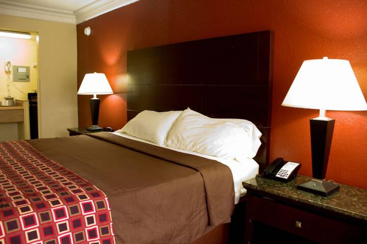 Room 16 of 20