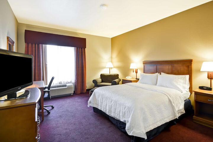 Room 14 of 27