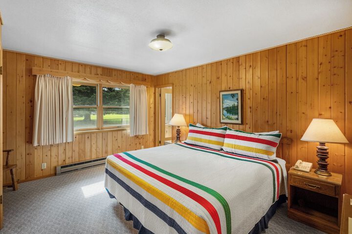 El Western Cabins & Lodges