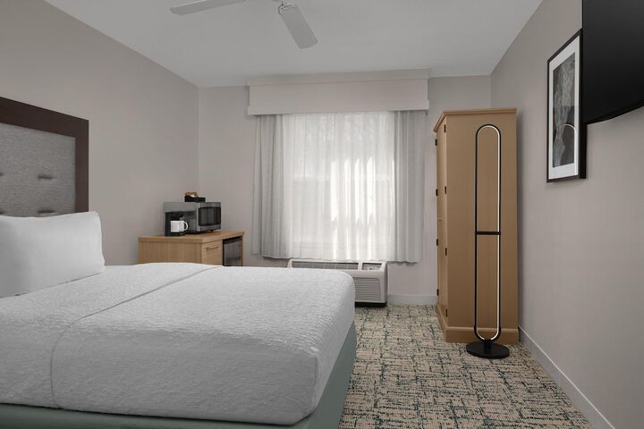 Homewood Suites by Hilton Raleigh / Cary