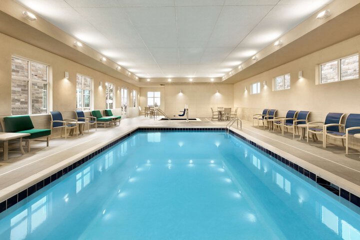 Pool 4 of 35