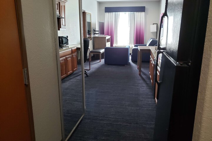 Room 20 of 31