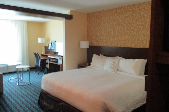 Room 18 of 31