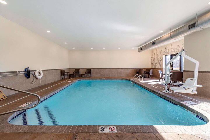 Pool 3 of 24