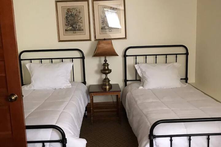 Pacific Grove Inn